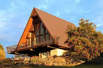 Image 9An A-Frame house in Duluth, Minnesota