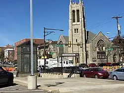 Broad–Allegheny station entrance