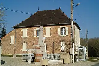 The town hall in Bousselange