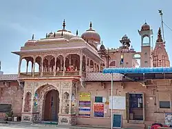 Chamatkarji Jain temple