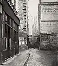 Rue Tirechape, from the Rue de Rivoli