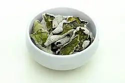 Dasima-bugak (coated kelp fries)