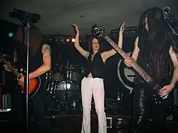 Elis live in 2005