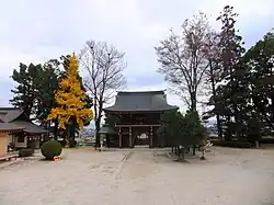 境内