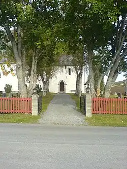  Entrance portal