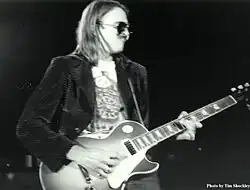 Curulewski performing in 1985