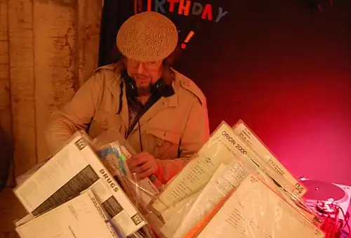 Jerry Dammers djs at Bom-Banes.jpg