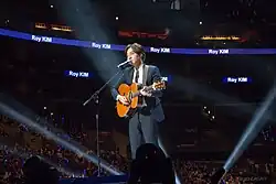Roy Kim, (2018)