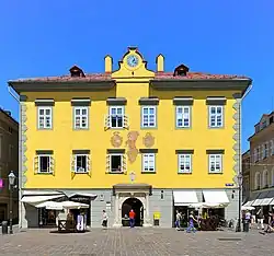 Old Town Hall (Klagenfurt am Wörthersee) [de] in Klagenfurt (owned since 1918)