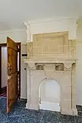 Vertical view of the hearth.