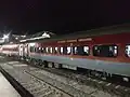 Lok Shakti Express at Boisar station