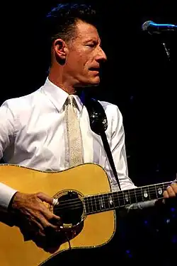 Lovett performing in 2005