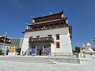 Pagoda-style temple