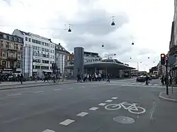 One of the 4 entrances to the S-train and regional platforms (the metro can be reached from transfer tunnel)