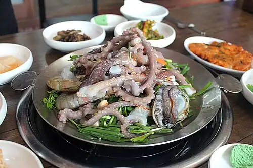 Nakiji-jeongol