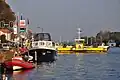 Ferry between Haarlemmermeer (left) and Kaag (right)