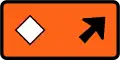 Detour - follow diamond symbol (veer right)