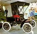 1904 Model 6C Runabout with top up