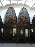 Palau Güell: Parabolic[81]