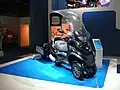 Piaggio MP3 (2F3T) with roof and wagon