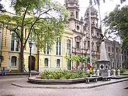 San Ignacio Square