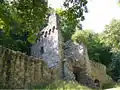 The ruins of Rodenstein near Fränkisch-Crumbach are the setting of a ghost story: Rodensteiner flies with a berserker-cornet in the night through the air to prophesy the start of a war (see above).