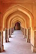 Side walls of the Baoli