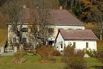 Sonnegg, Manor