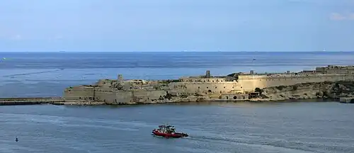 Harbour tenaille trace