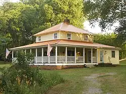Tamworth Cottage