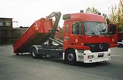 Roller container